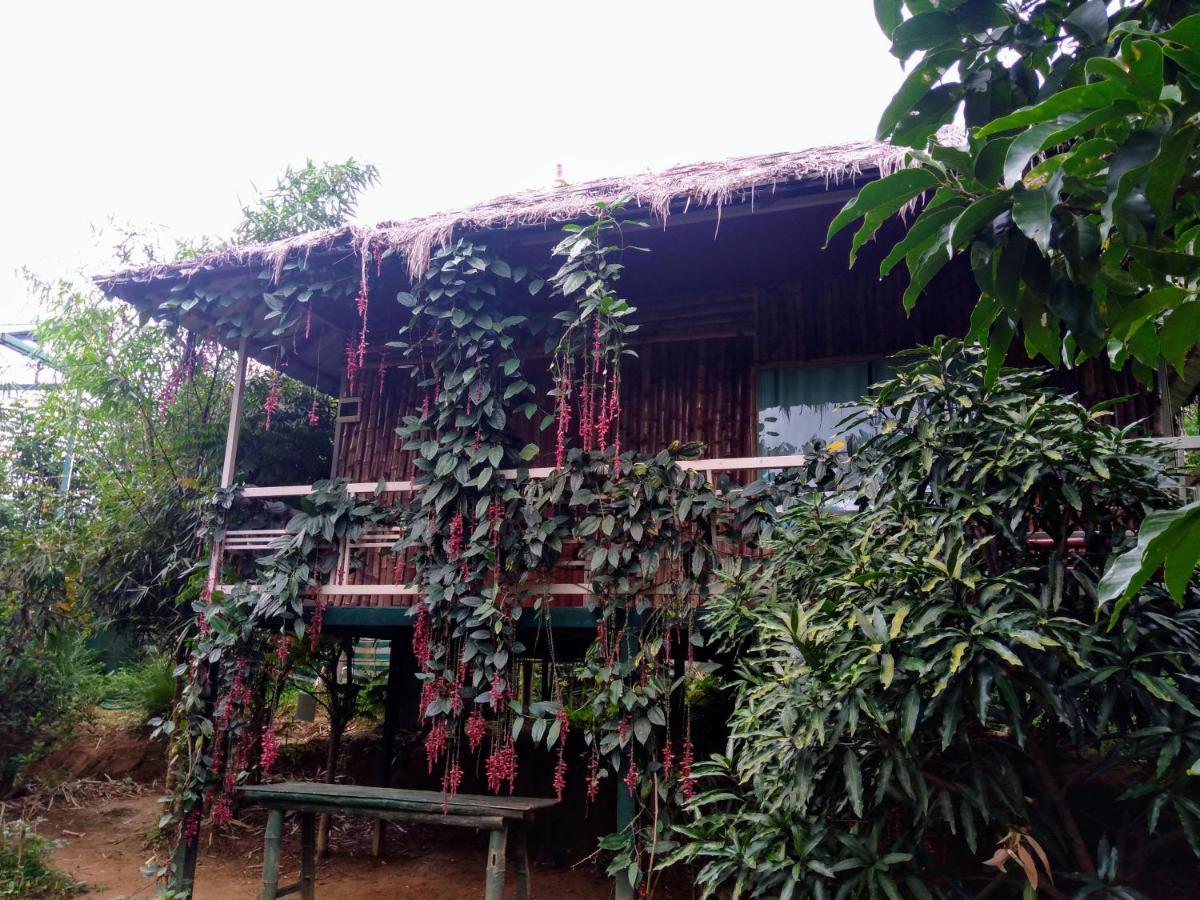 Koomankolly Resort Thirunelly Экстерьер фото