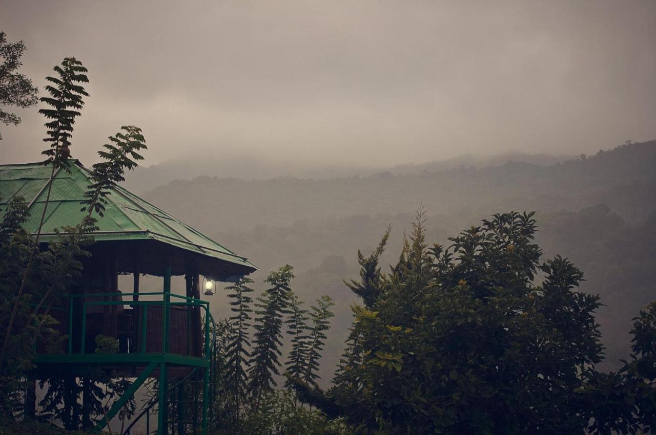 Koomankolly Resort Thirunelly Экстерьер фото
