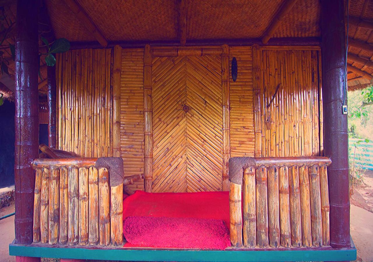 Koomankolly Resort Thirunelly Экстерьер фото